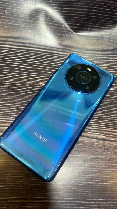 Honor X9,128 GB (Город Семей,ул Валиханова 100/1)ЛОТ:882926