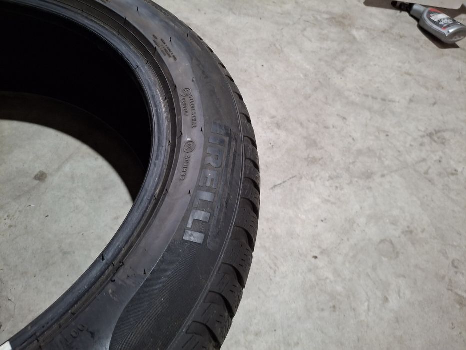 4 Anvelopele de iarnă m+s 245 50 r19 Pirelli