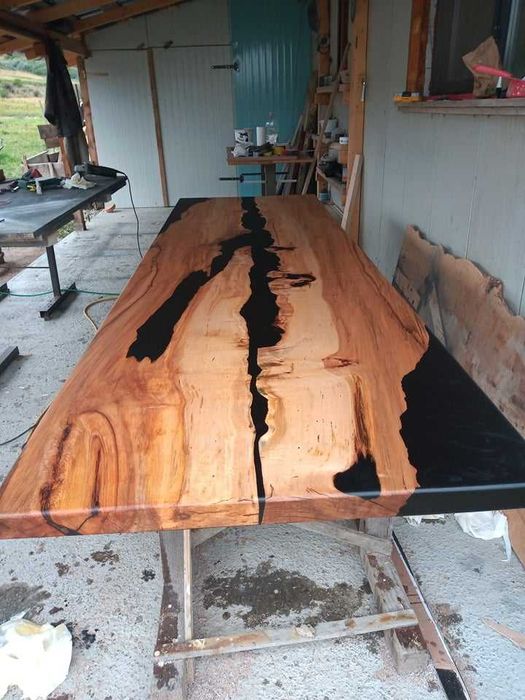 masa dining lemn masiv epoxy resin unicat!!!