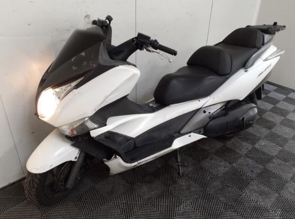 Honda Silver Wing 400 600 НА ЧАСТИ