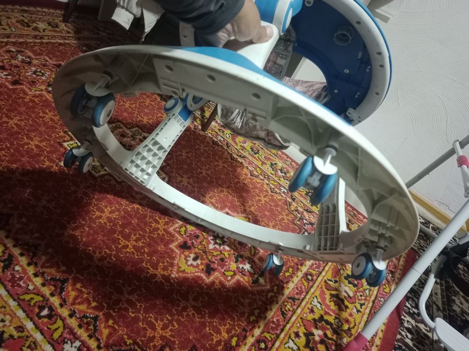 Продаётся ходунок
