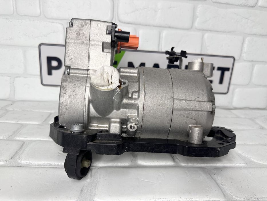 Климатичен компресор VW AUDI 1EA820807C 1EA816797G