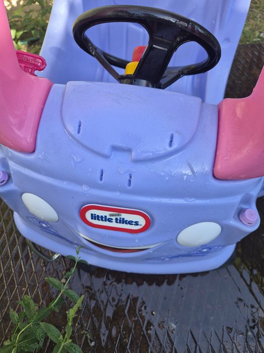 Кола за бутане  Little tikes