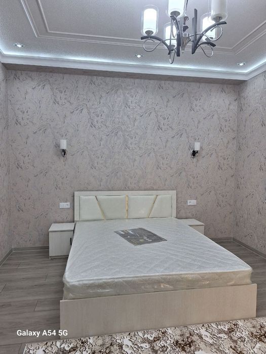 2 хонали уй Новза метро яқинида