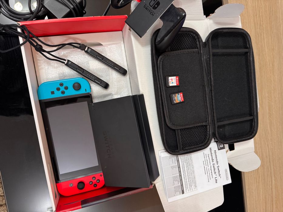 Nintendo Switch aproape nou