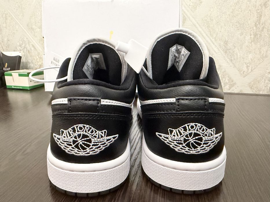 Nike Air Jordan Low 41 размер оригинал новые