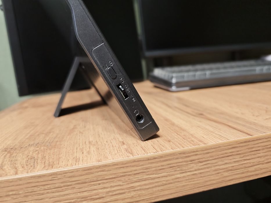Монитор Zentek MScreen14