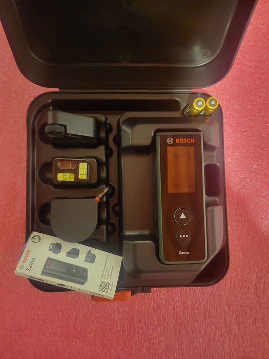 Telemetru Bosch Zamo 4