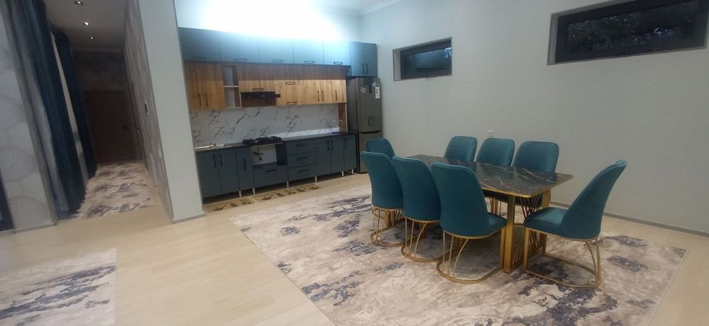 Super skidka oqtoshda oilaviy dacha