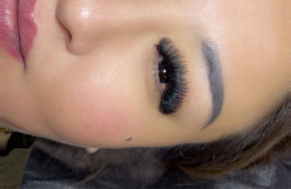 Наращивание ресниц от 6000 тг