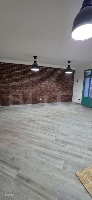 Spatiu comercial de inchiriat – zona centrala, strada principala