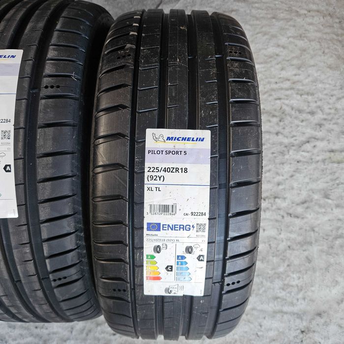2 Нови летни гуми 225/40ZR18 Michelin Pilot Sport 5 XL 92Y с борд