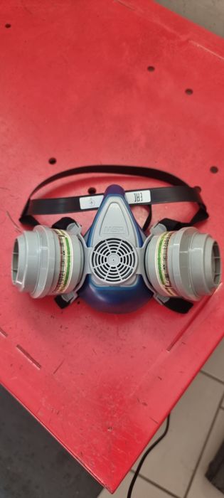 Полумаска  MSA с филтри