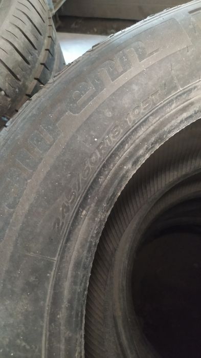 245/60/18  хорошее состояние комплект