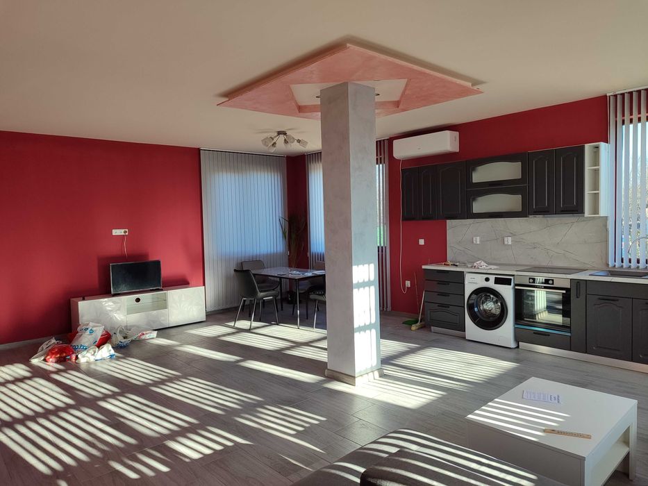 Продава се Къща в с. Царичино, Област Добрич - 100 кв.м за 1500 €/кв.м - Снимка #2