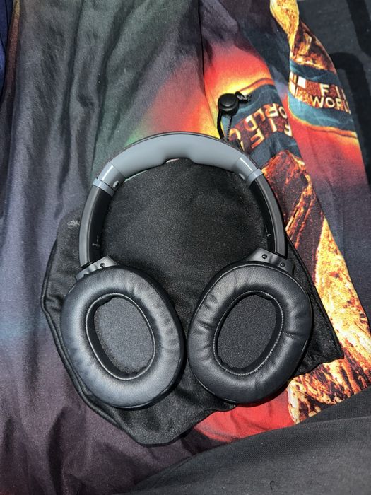 vand casti SKULLCANDY crusher evo(bass extrem)