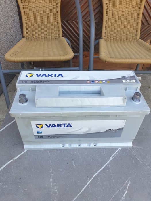 Акумолатор Varta 100Ah