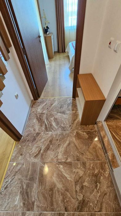 Продава се Двустаен апартамент в к.к. Слънчев бряг - 63 кв.м за 1247 €/кв.м - Снимка #2