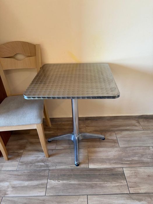 Градински мебели