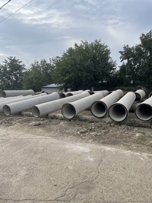 Tuburi din beton armat