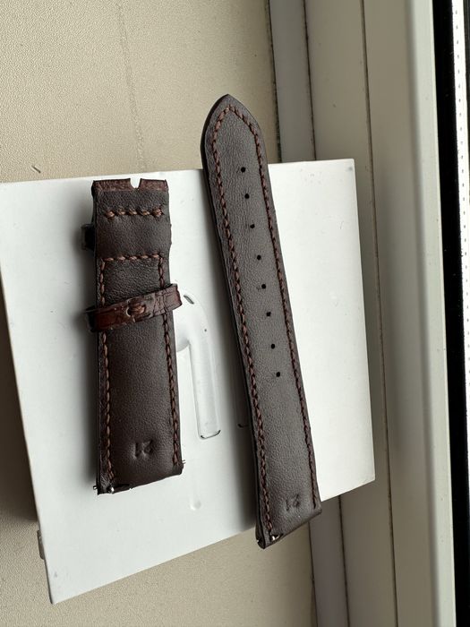 Ремешки из кожи крокодила