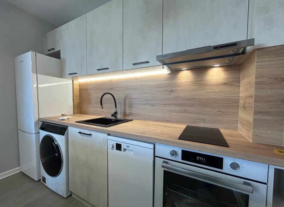 Дава се под наем Двустаен апартамент в Пловдив, Тракия - 64 кв.м за 460 € - Снимка #2