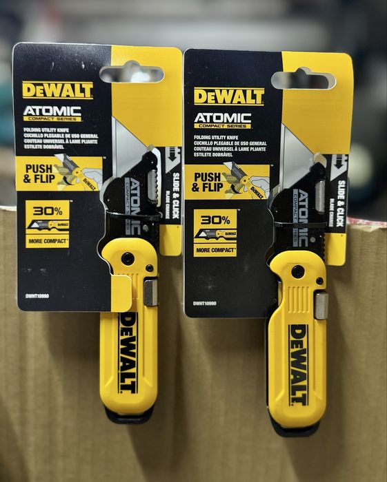 Atomic compact раскладной нож Dewalt