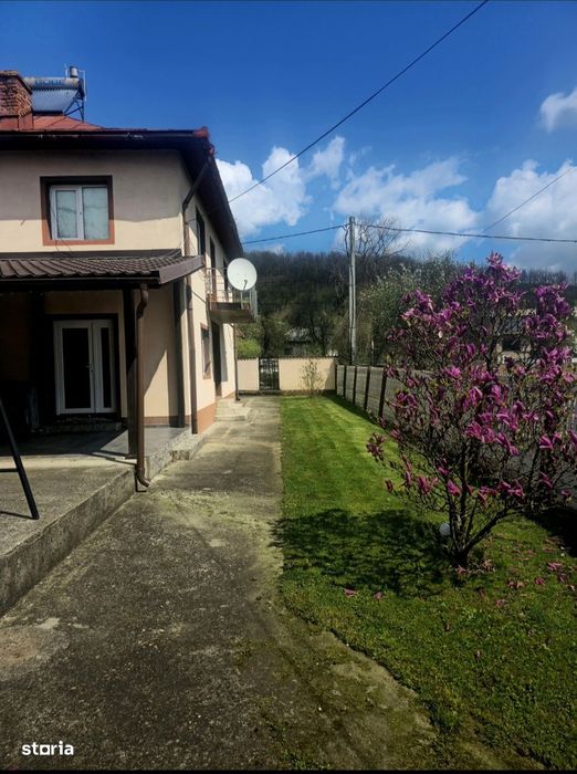 Vilă deosebită și Service Auto