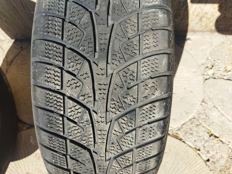 Шины с дисками комплект