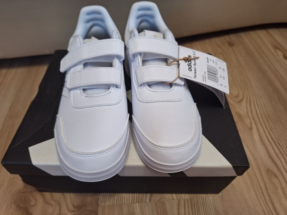 Adidas marime 35 noi