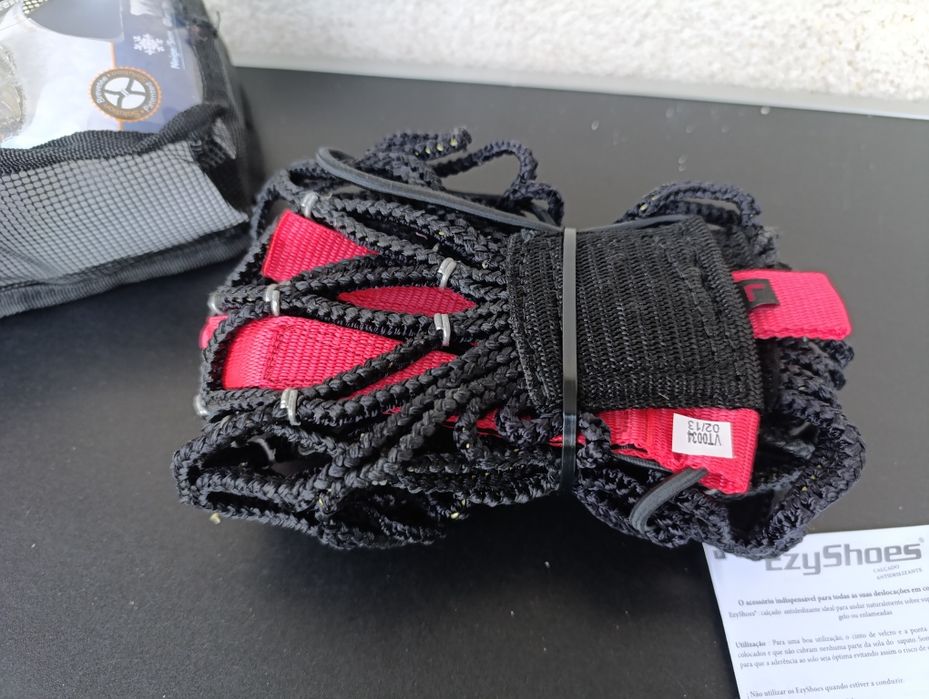 branturi husa antialunecare incaltaminte gheata zapada polei ghete