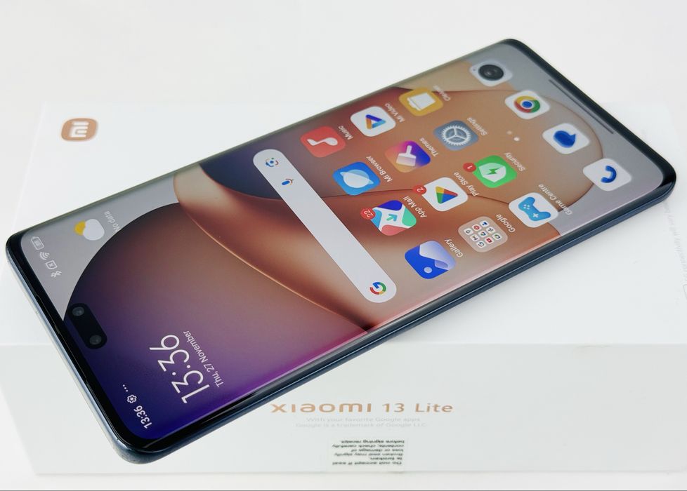 Xiaomi 13 Lite 256GB 8RAM Black Перфектен! Гаранция!