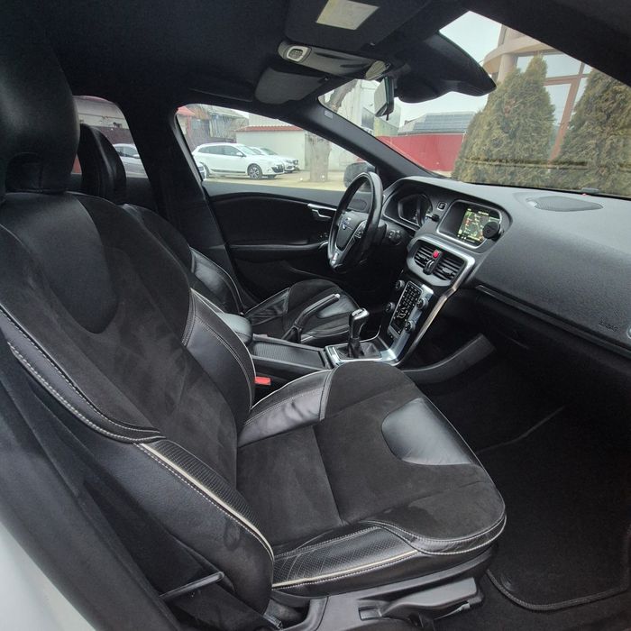 Volvo V40 R Design 2.0d 190 Hp