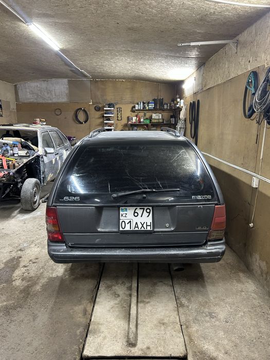 Mazda 626 универсал