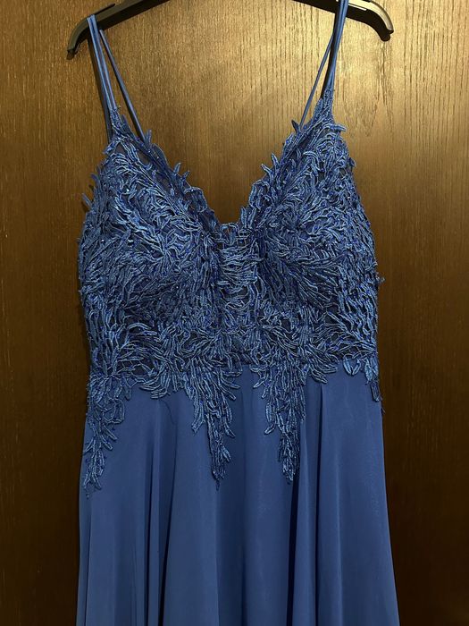 Официална синя рокля