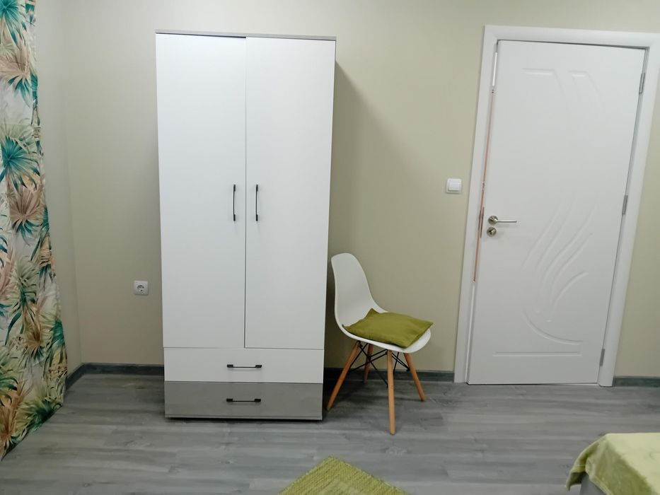 Дава се под наем Тристаен апартамент в Варна, Бриз - 88 кв.м за 639 € - Снимка #5