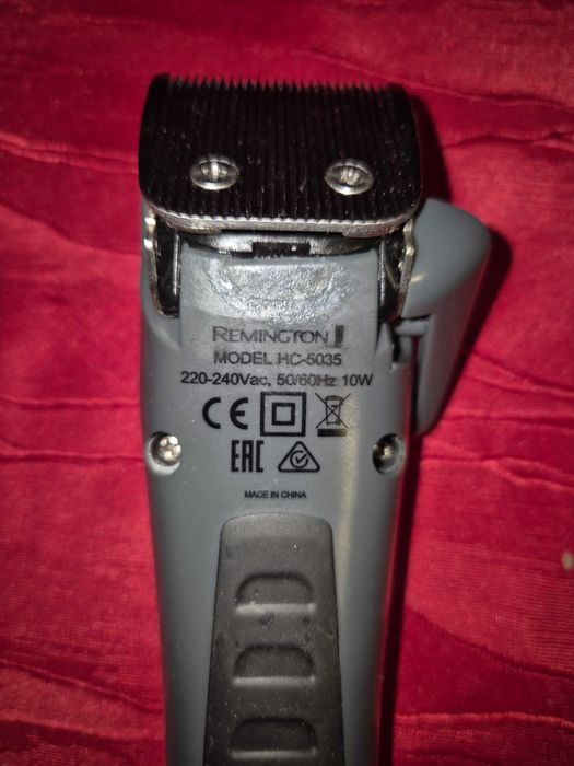 Aparat de tuns REMINGTON Colour Cut HC5035 retea 1.5-25 mm gri-alb