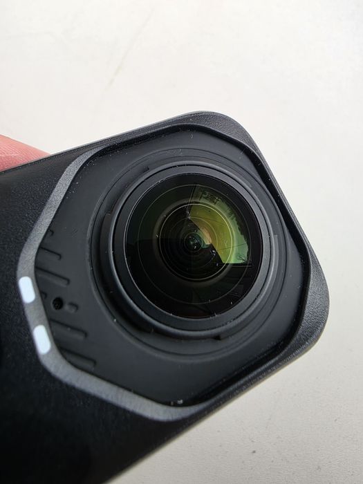 Экшн камера Insta360 x4