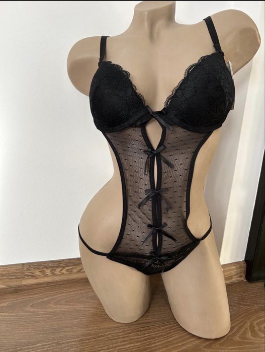 Lenjerie intima dama bady, camasa noapte, jartele