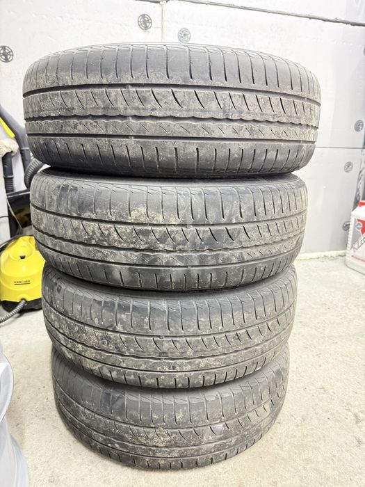 Продам комплект резины летней