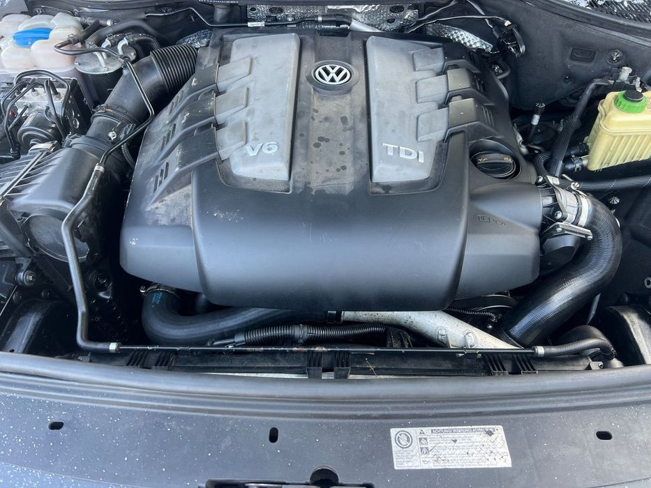 DEZMEMBREZ Volkswagen Touareg 7P Motor 3.0 Diesel euro 5 cod CRC Cutie de Viteze Automata NAC transfer Grup Cardan interior Piele Jante Aluminiu