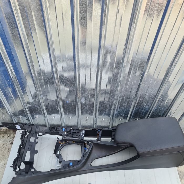 Cotiera,joystick,mason,scrumiera BMW seria 4 F36