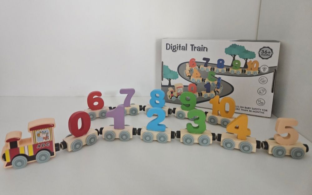 Lot de jucarii educative din lemn. Jucarii Montessori noi