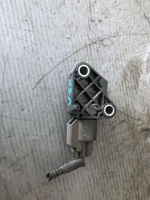 senzor impact volvo v50