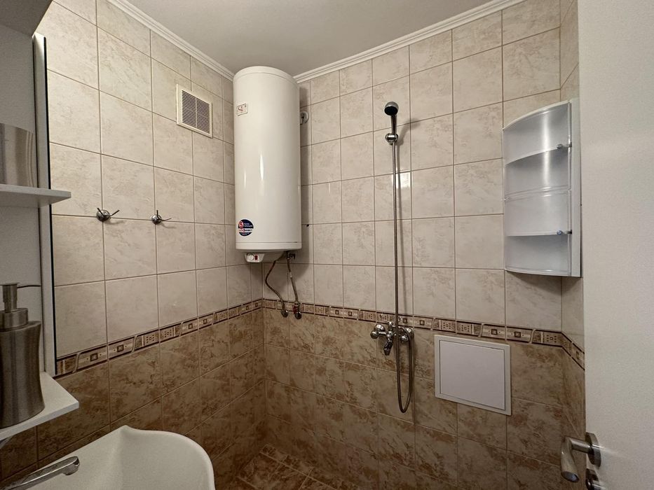 Тристаен апартамент, под наем, кв. Спортна зала