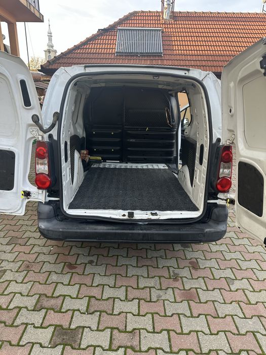 Peugeot Partner 2012  euro 5 in stare foarte buna de functionare
