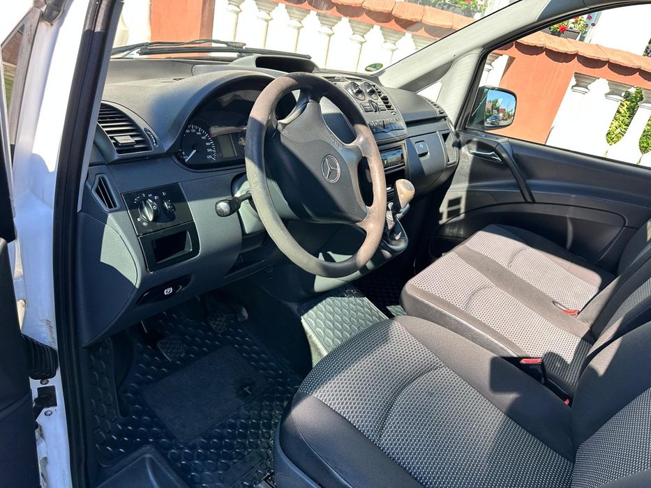 Mercedes vito 8+1