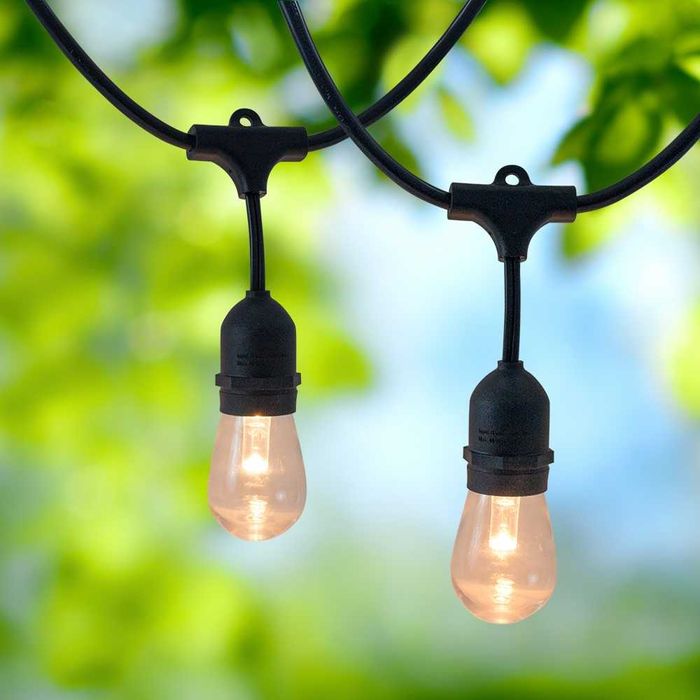 Ghirlanda 10metri luminoasa becuri speciale incluse,exterior/interior.