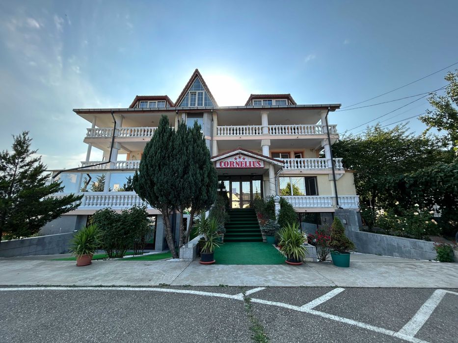 Pensiune Tustica in Piatra Neamt, Perla Moldovei, SI TEREN 4489MP