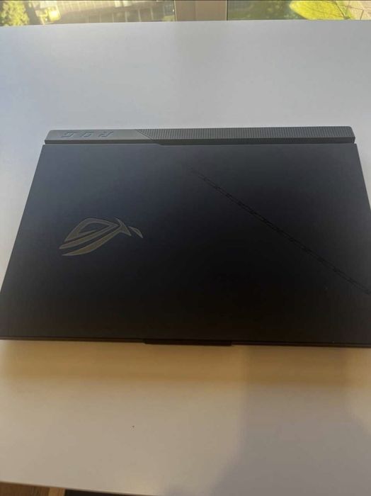 Asus rog strix scar 17